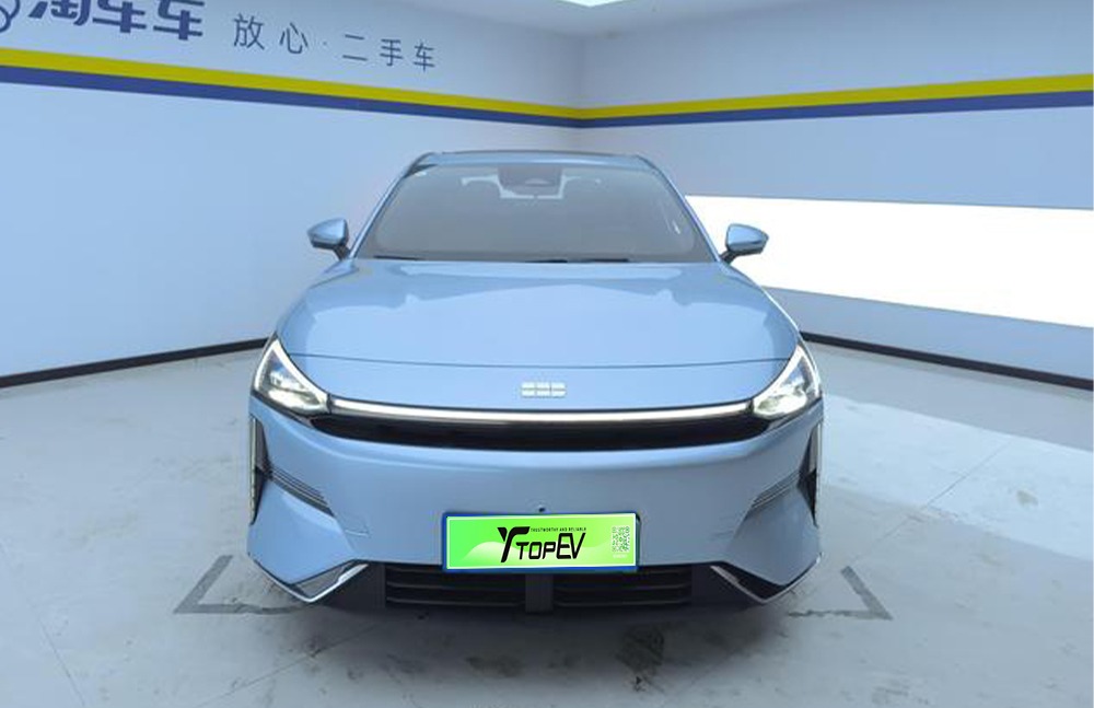 imgi_3_Geely Galaxy 1 Geely Galaxy L6 2026 Model 1.5 EM-i DHT 140KM Starcraft Edition– Ready for Export From China | China Auto Exporter - Image 1